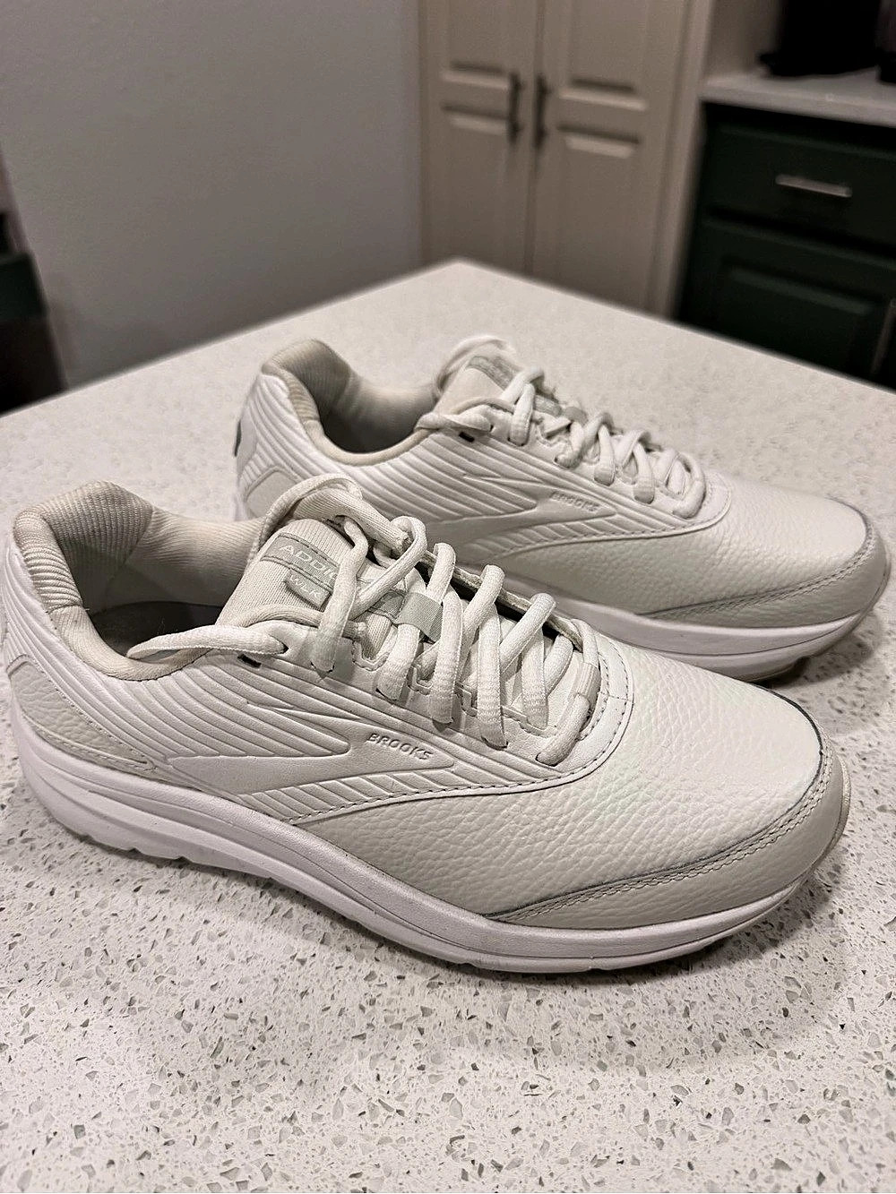 Brooks Addiction Walker 2 White Athletic Shoes